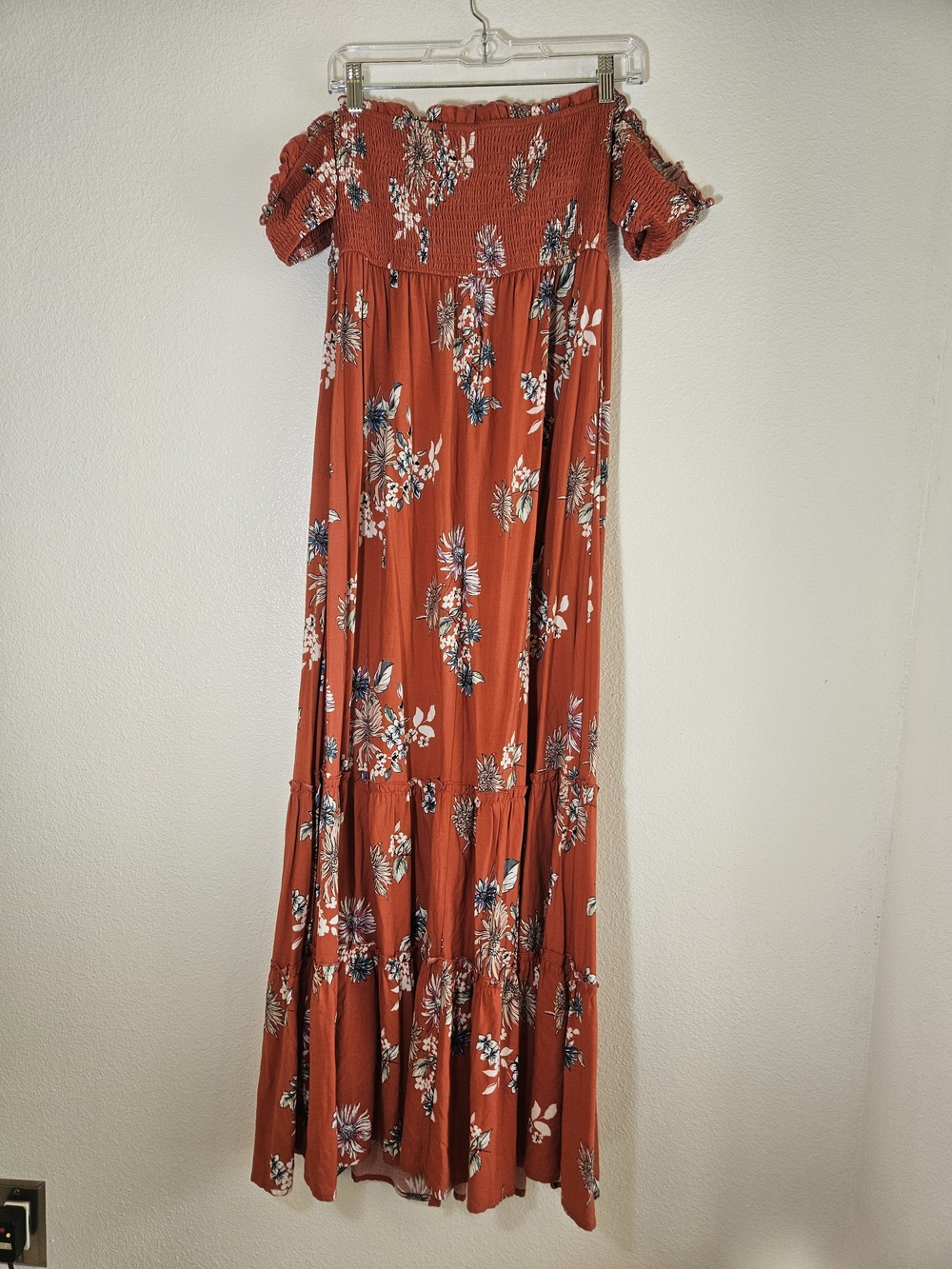 Xhilaration Rust Floral Off-Shoulder Maxi Dress Button Front Stretch Blue White